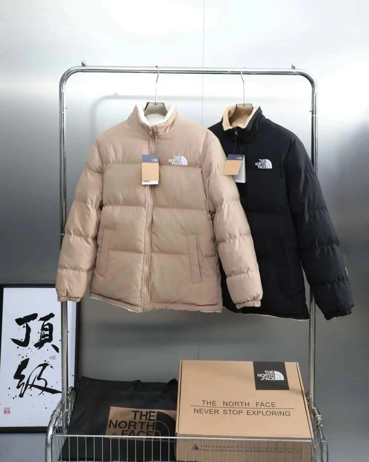 The North Face Women's Puffer Jacket Lightweight Warm Winter Coat