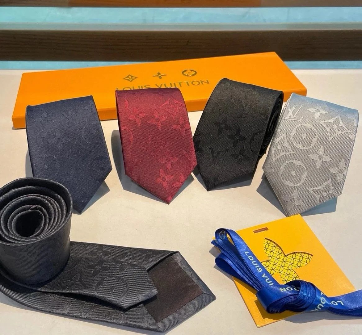 Louis Vuitton Monogram Silk Ties for Men Luxury Fashion Accessories