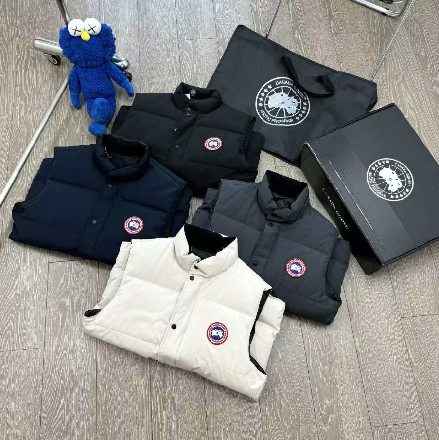 Canada Goose Arctic Program Down Vest for Men and Women