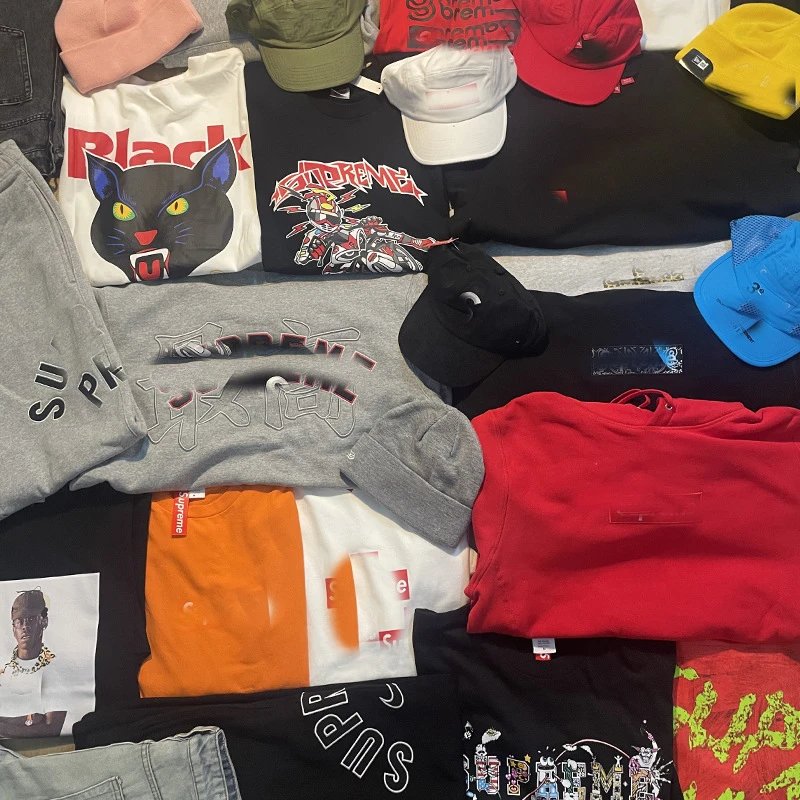 Supreme Streetwear Collection T-Shirts Hoodies Hats