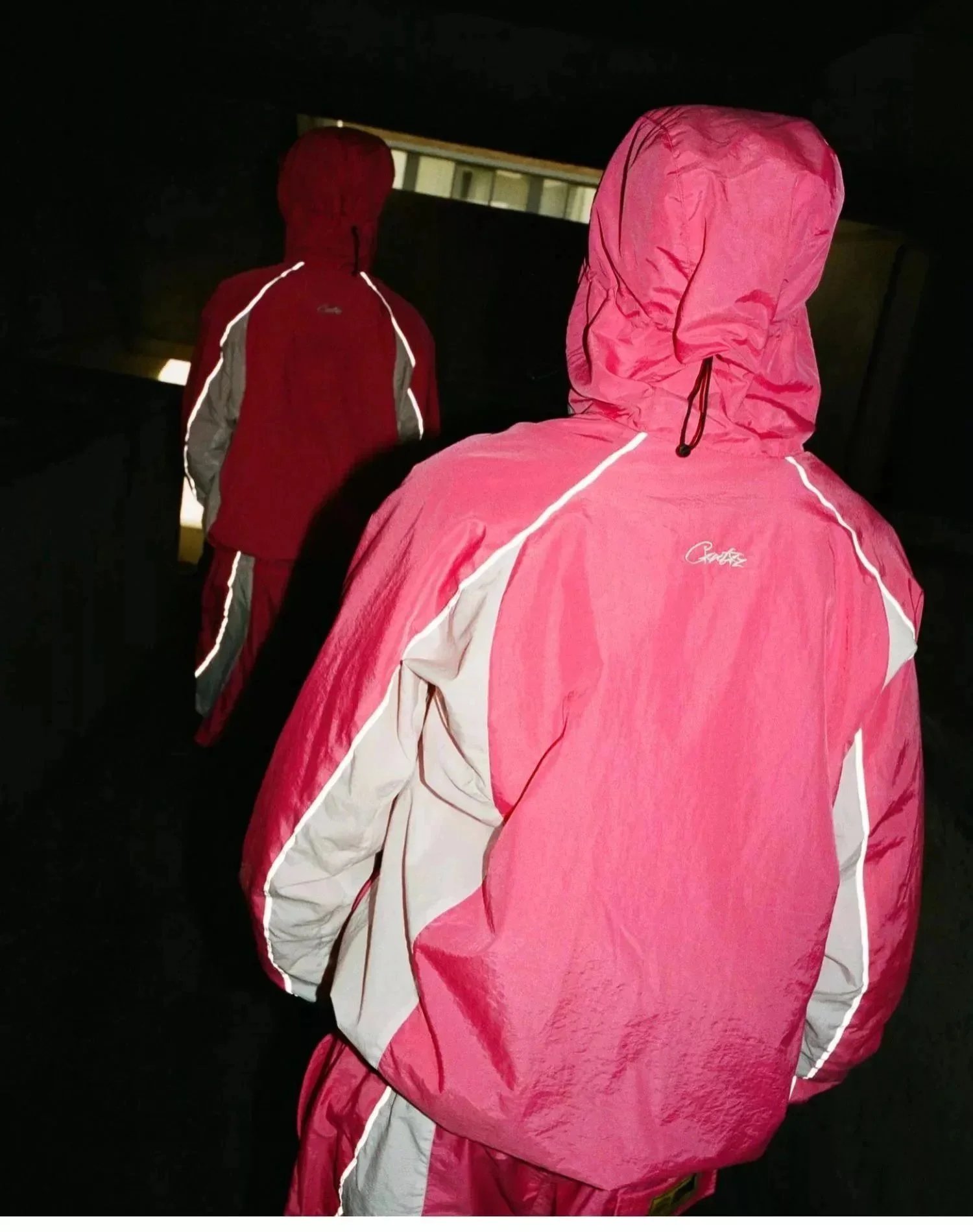Pink Reflective Hooded Windbreaker Jacket for Outdoor Activities