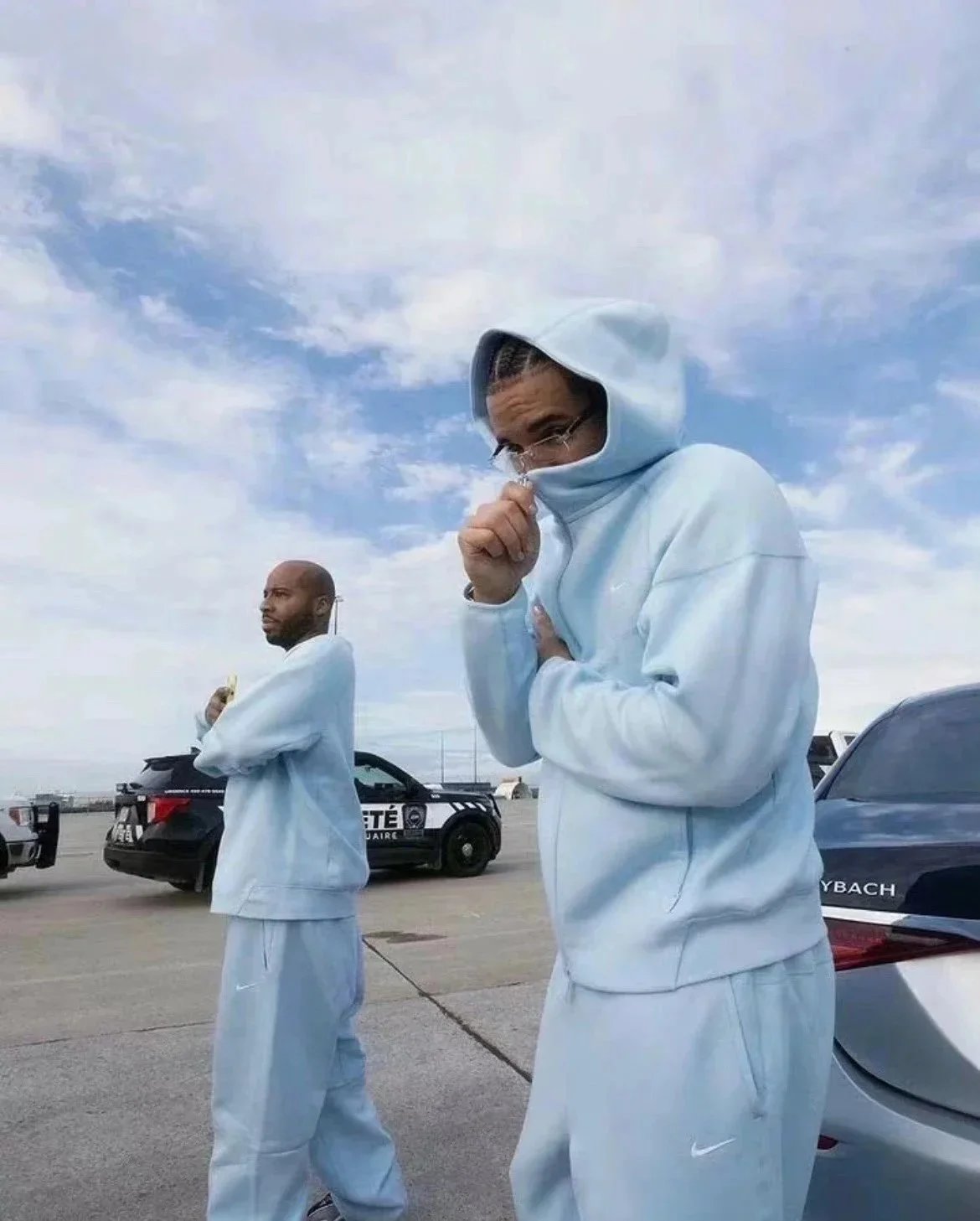 Light Blue Nike Hoodie and Sweatpants Set for Men